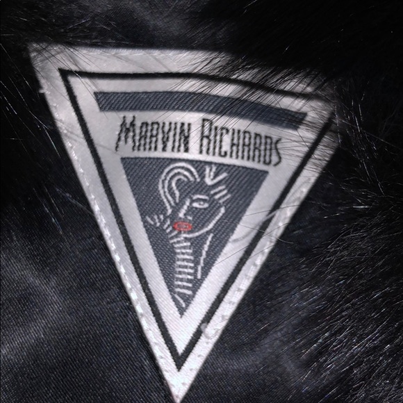 Marvin Richards: Woman’s long fur coat - Picture 4 of 7